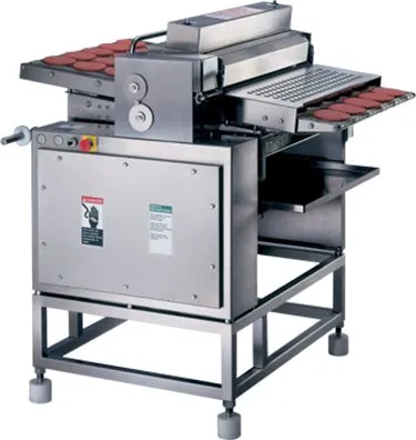 Perforator-frăgezitor Formax® Cuber-Perforator