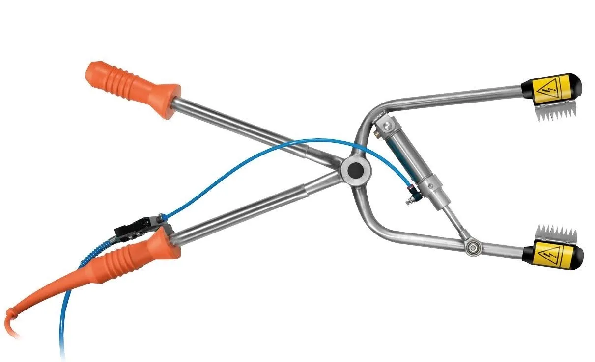 Clește de asomare EFA cu două mâini tip XP, pneumatic, pentru porci