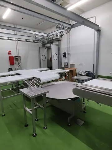 Suport de ambalare în pungi pentru sala de tranșare — fotografia 3